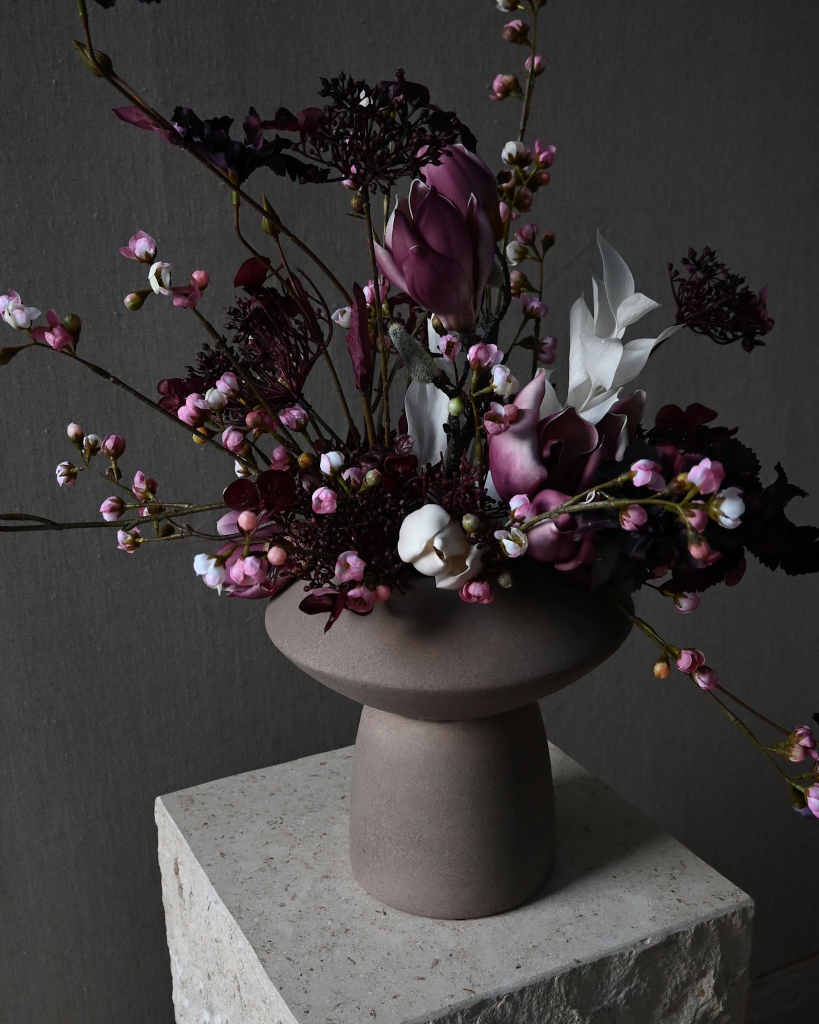 101 Copenhagen - Sphere Vase Fat - Taupe - Archive