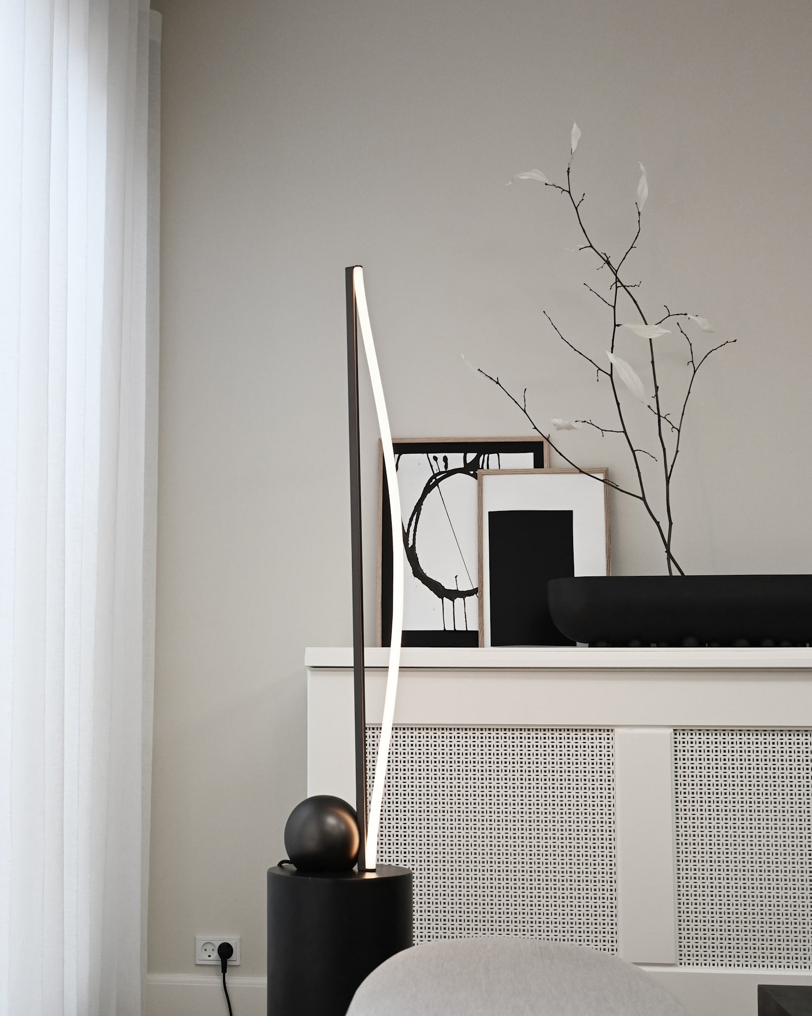 101 Copenhagen - Bow Floor Lamp - Bronze - Floor Lamp