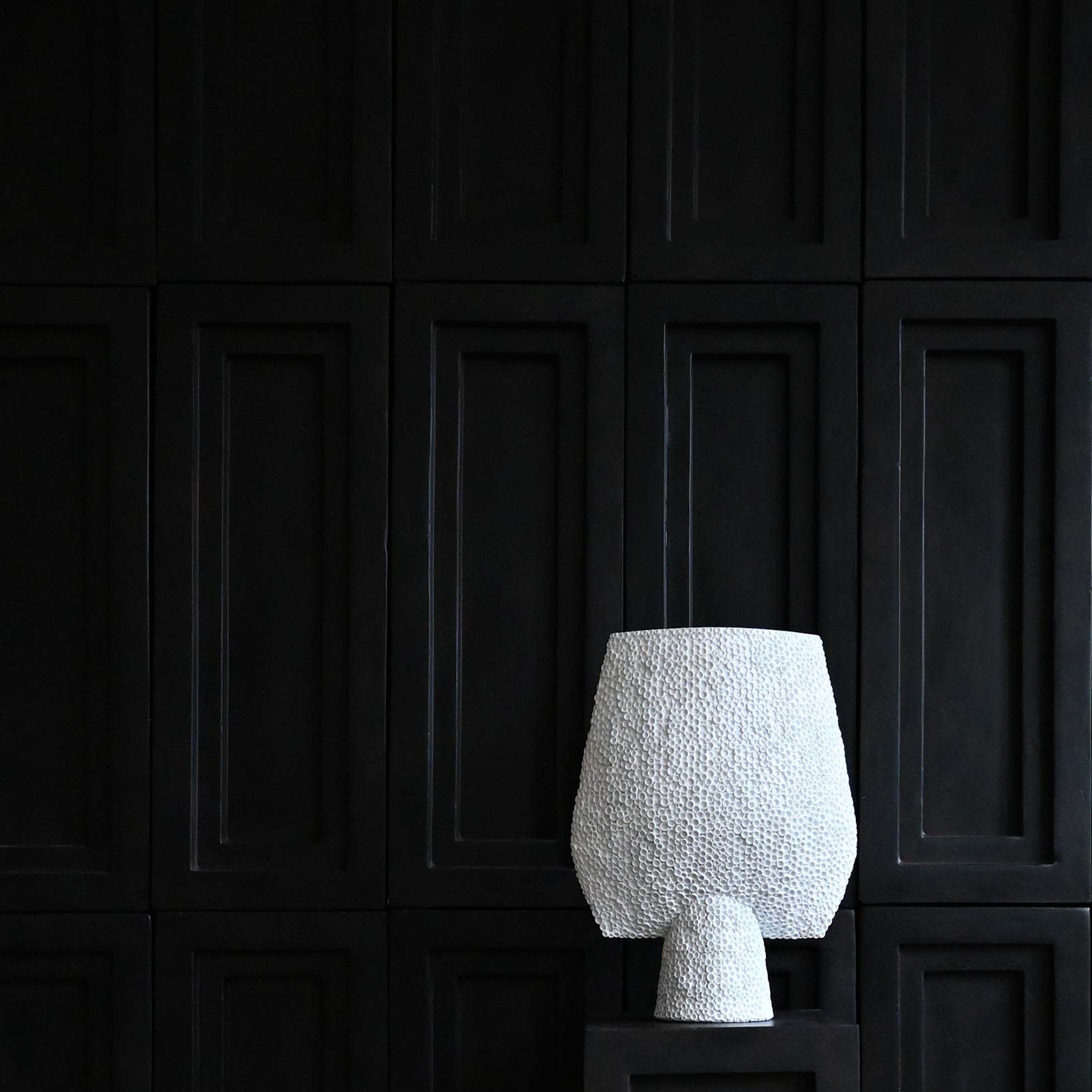 101 Copenhagen - Sphere Vase Square Shisen, Big - Bone White - Vase