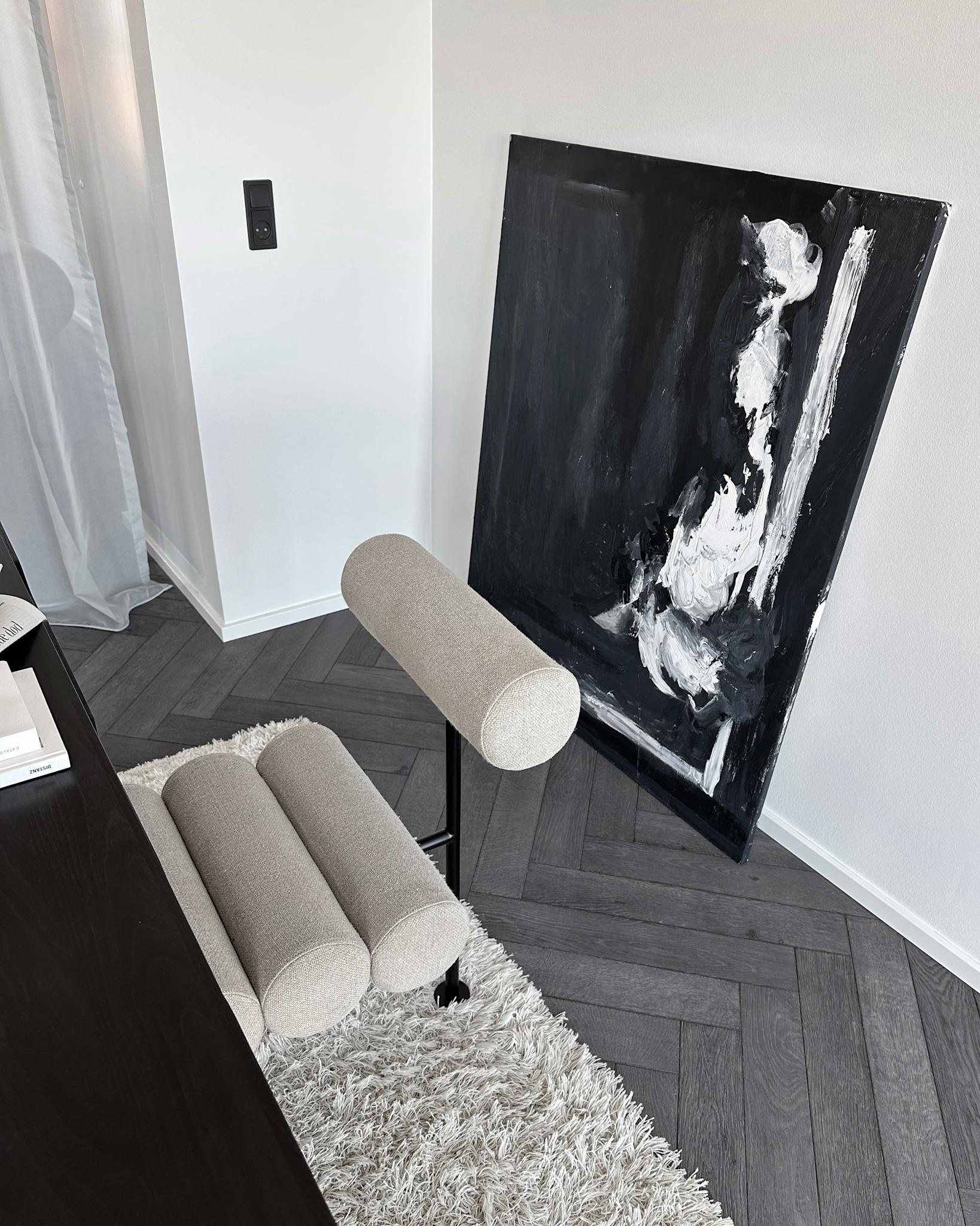 101 Copenhagen - Hiro Dining Chair, Black Frame - Sand (8047-2) - Dining Chair