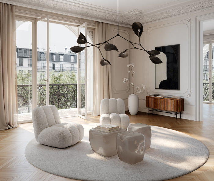 101 Copenhagen Toe chairs, Ishi glass coffe tables, Stingray Chandelier and tall Sunao vase