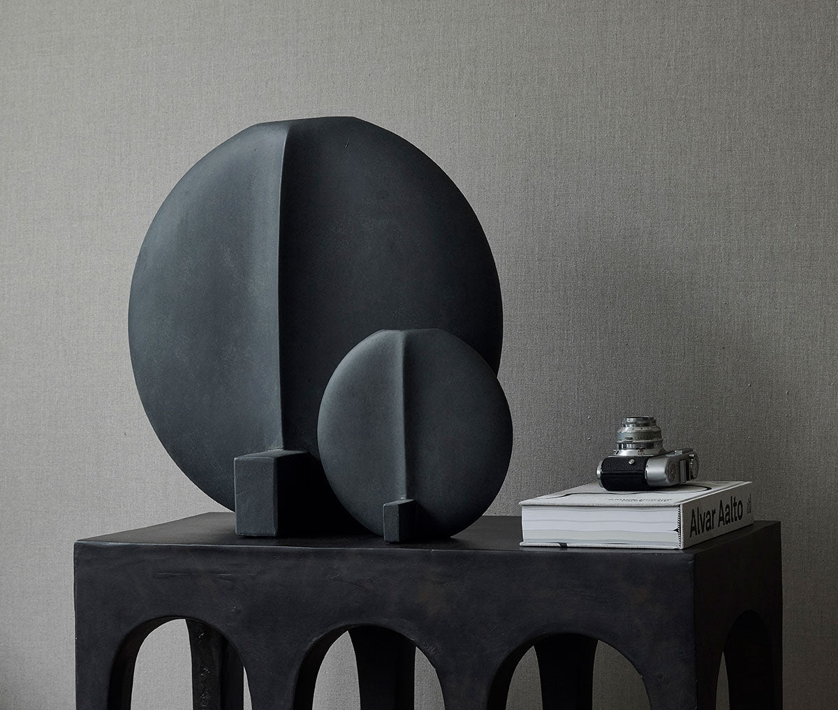 Guggenheim vases 