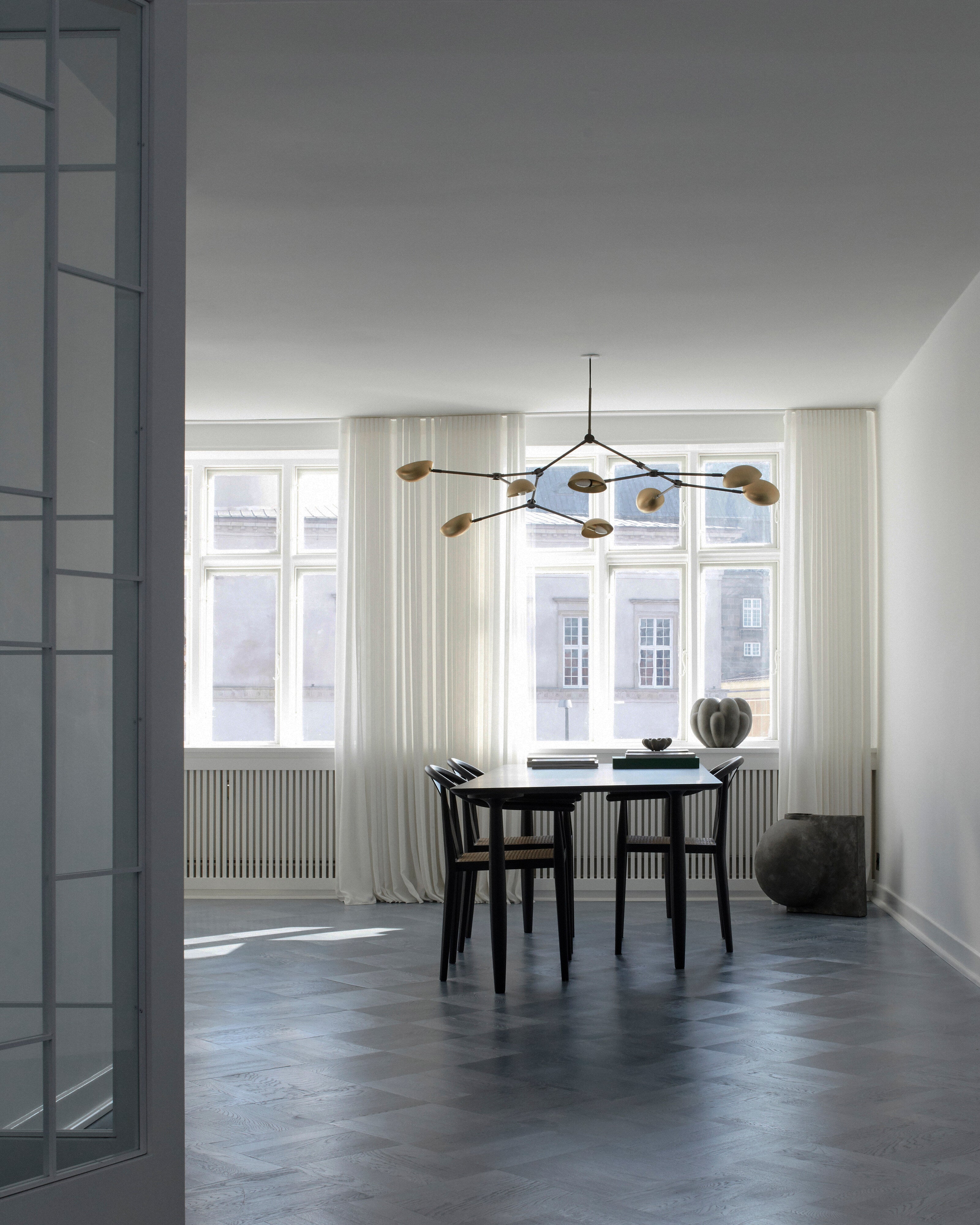 101 Copenhagen - Drop Chandelier - Brass (5m) - Chandelier