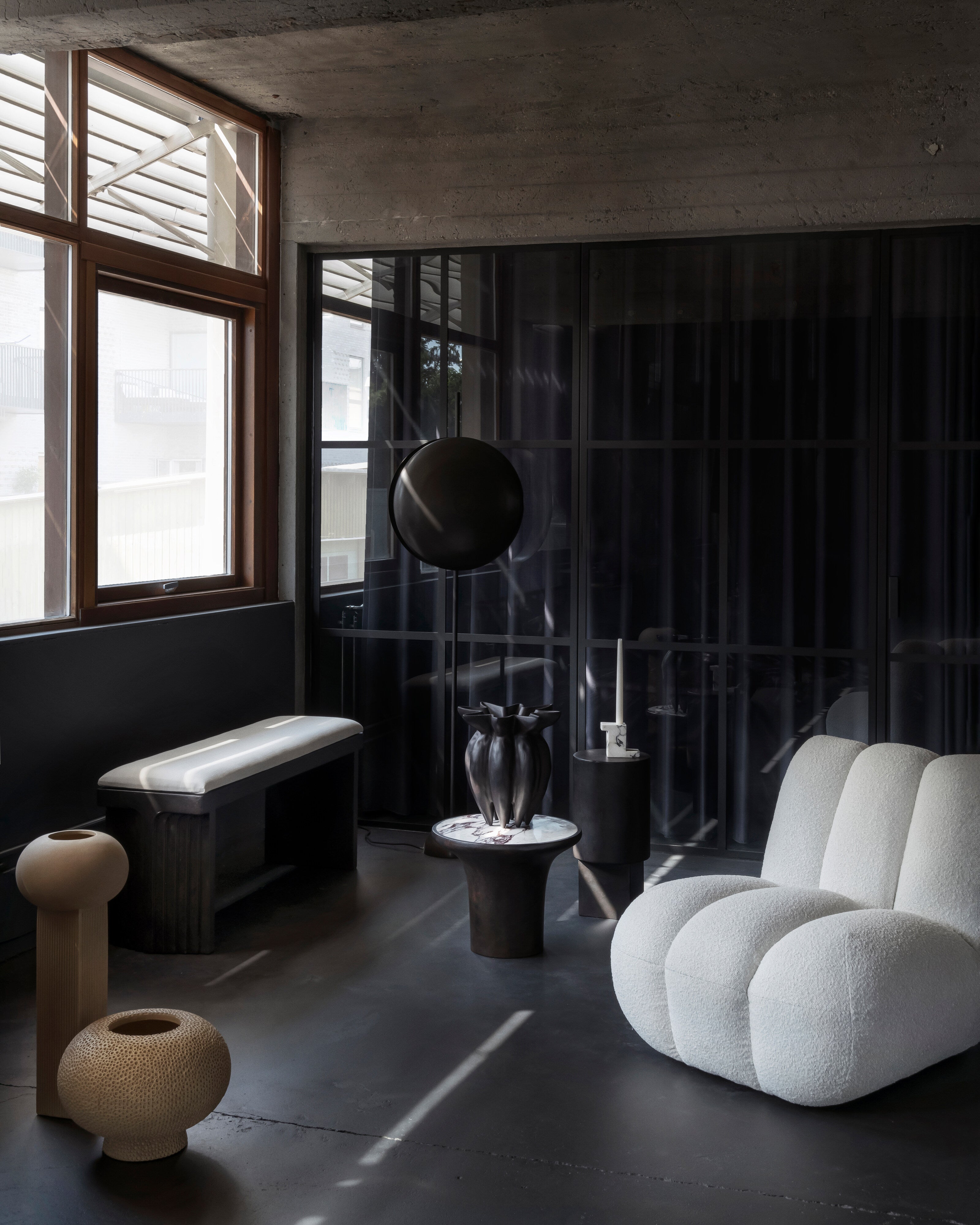 101 Copenhagen - Trumpet Table, Low - Calacatta - Coffee Table