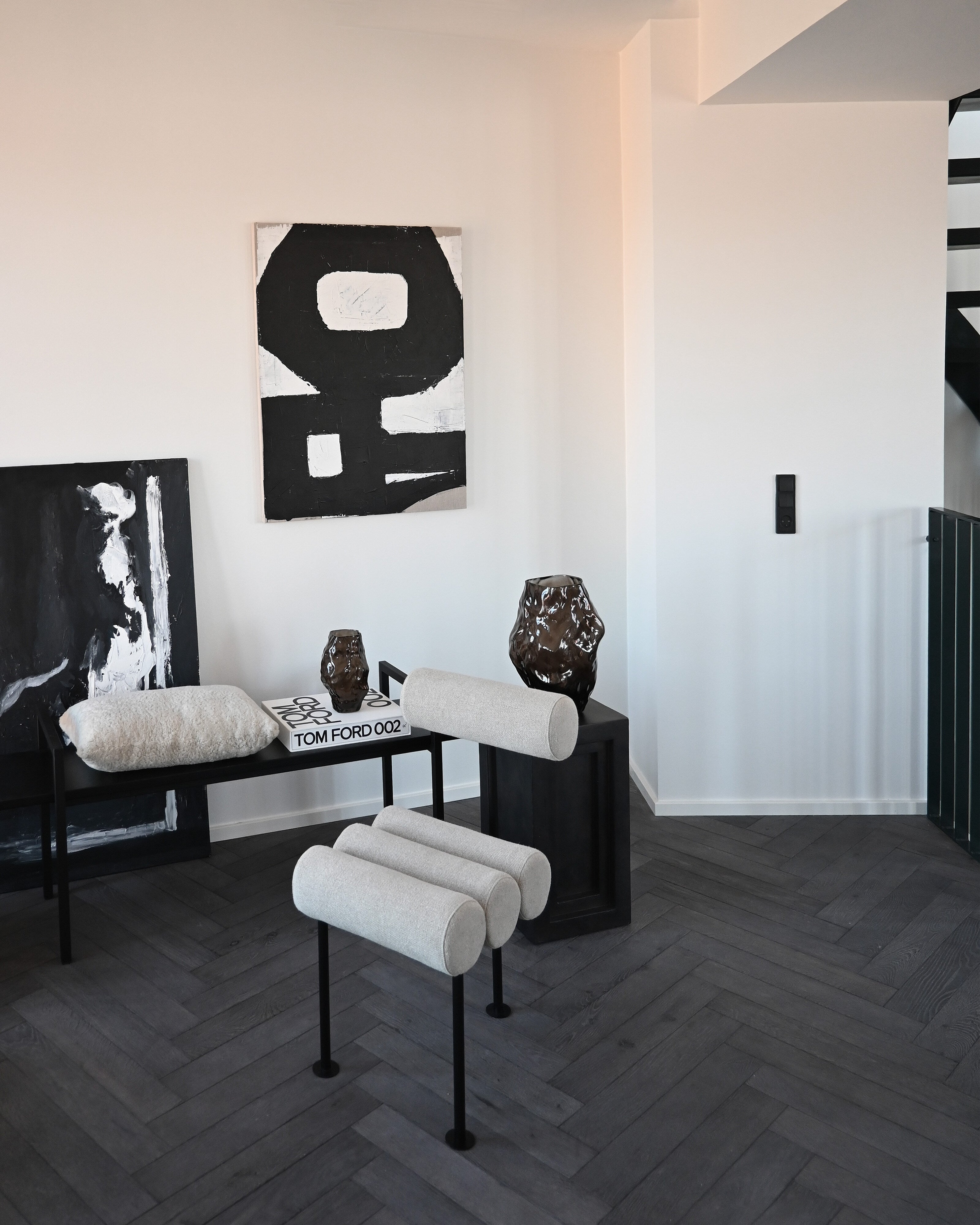 101 Copenhagen - Hiro Dining Chair, Black Frame - Sand (8047-2) - Dining Chair