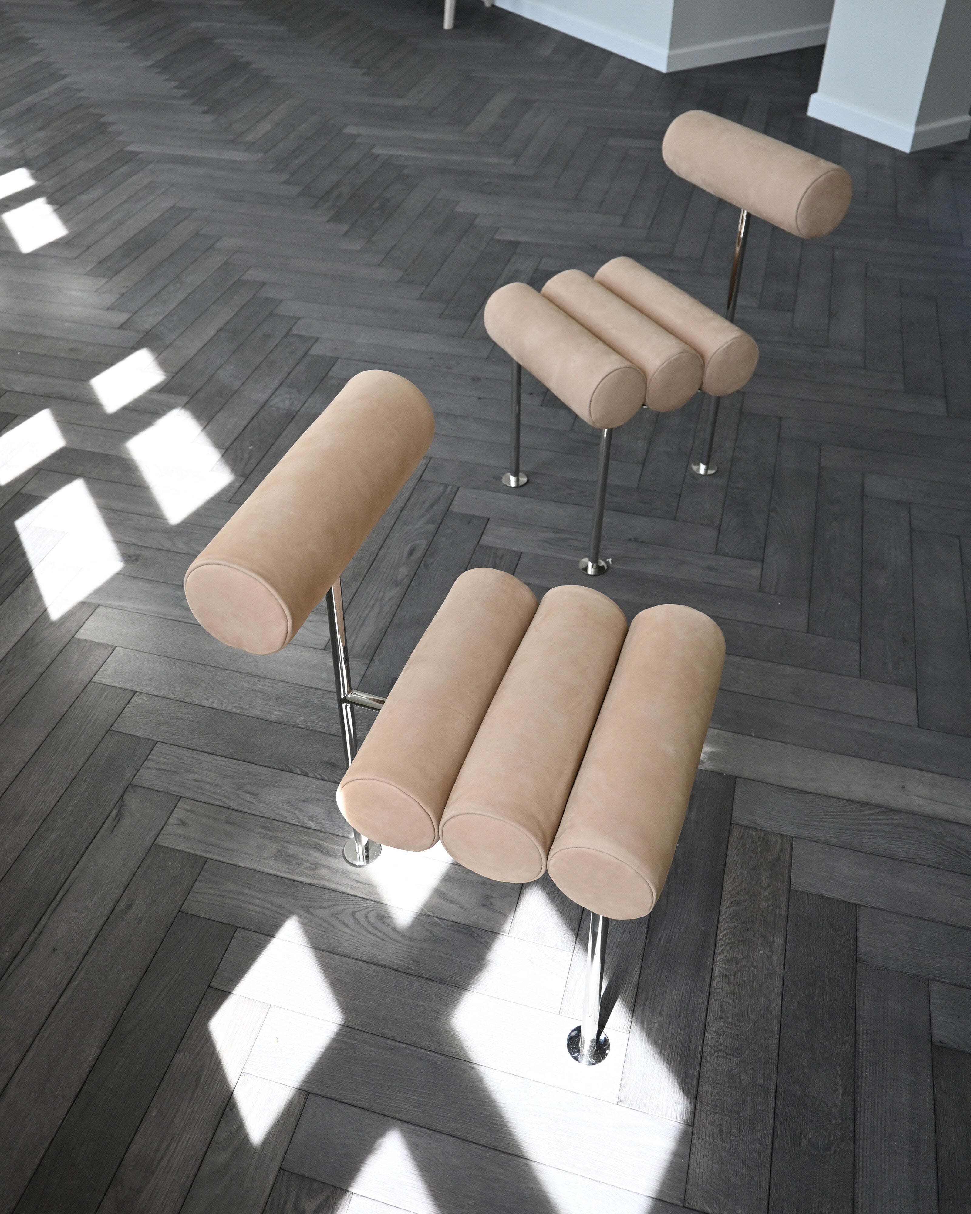 101 Copenhagen - Hiro Dining Chair, Stainless Steel - Nubuck - Dining Chair