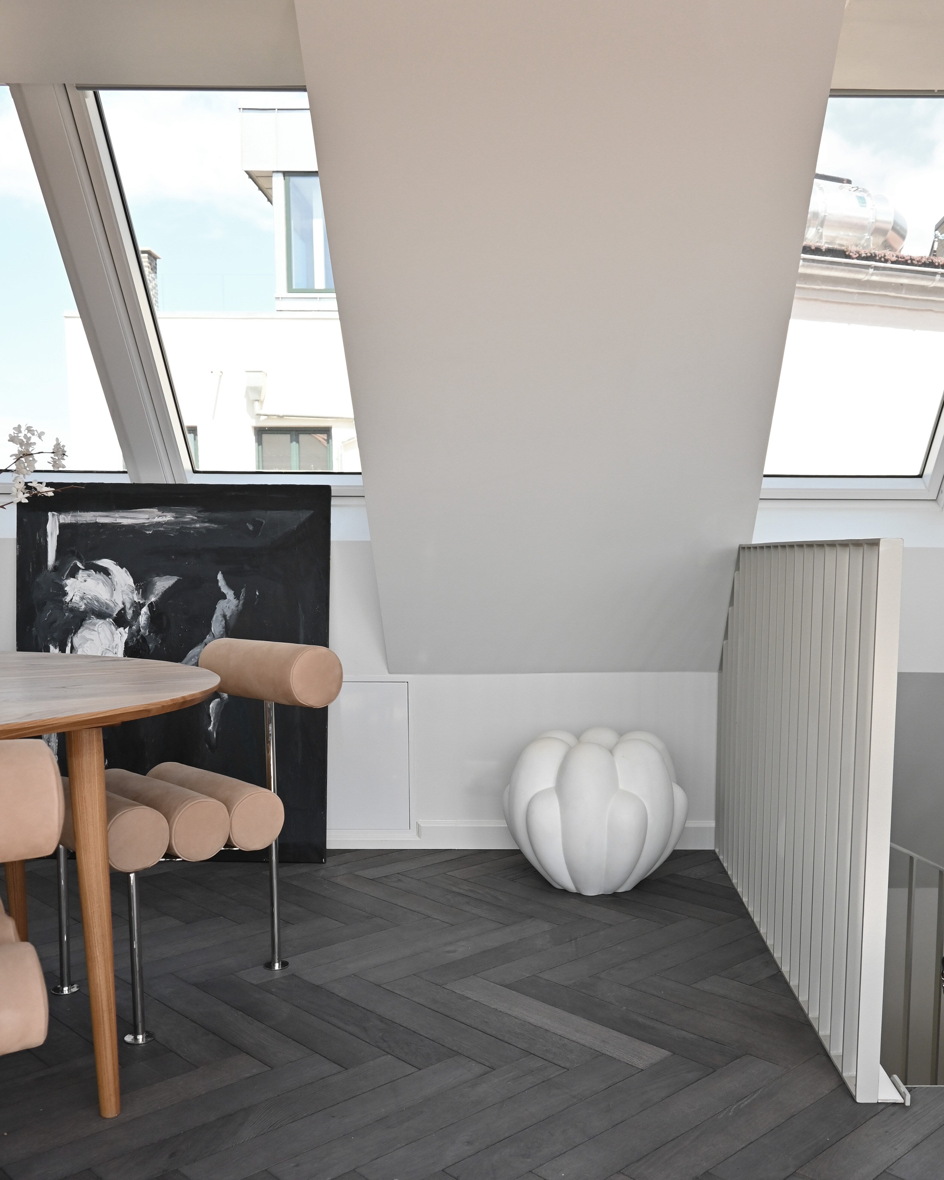 101 Copenhagen - Hiro Dining Chair, Stainless Steel - Nubuck - Dining Chair