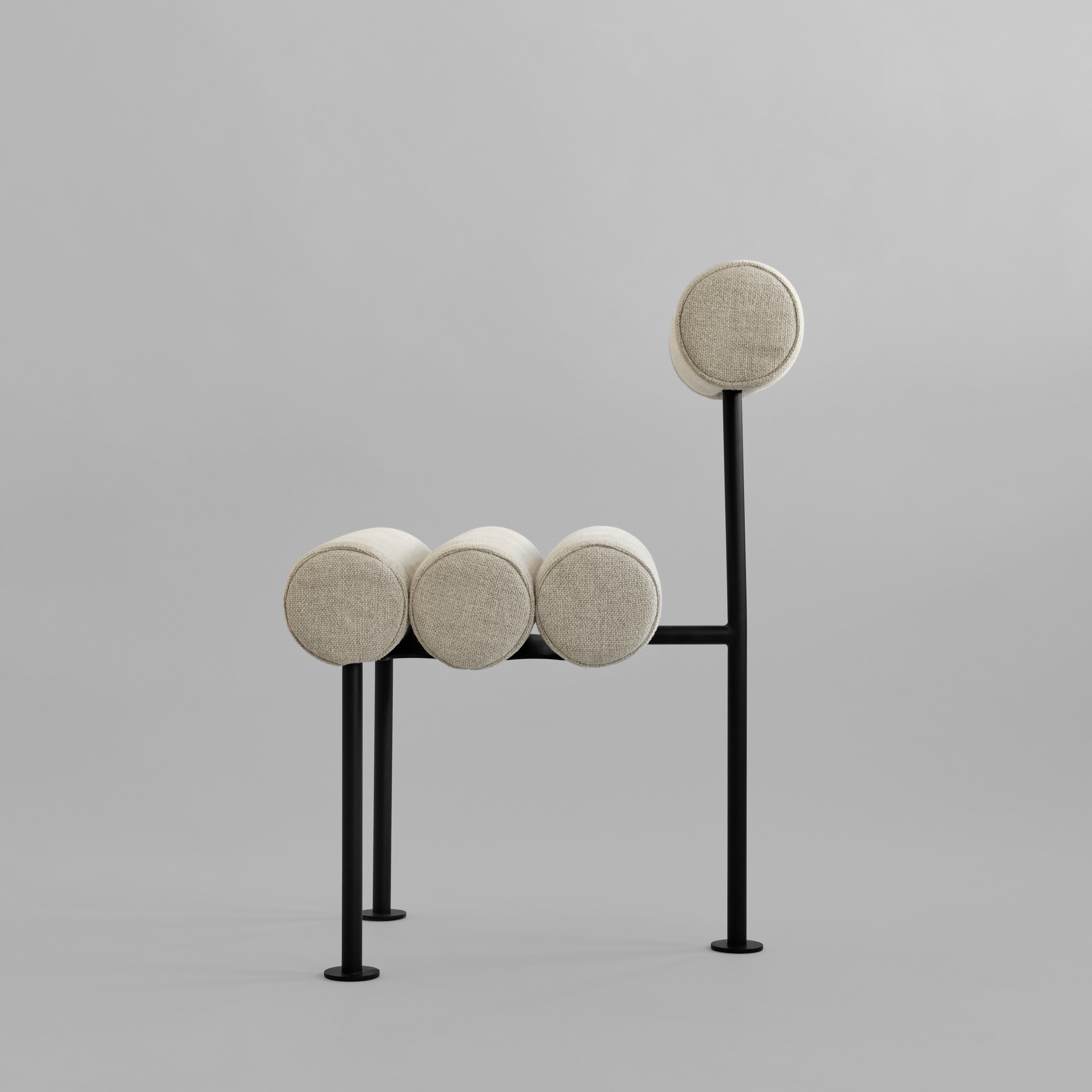 101 Copenhagen - Hiro Dining Chair, Black Frame - Sand (8047-2) - Dining Chair