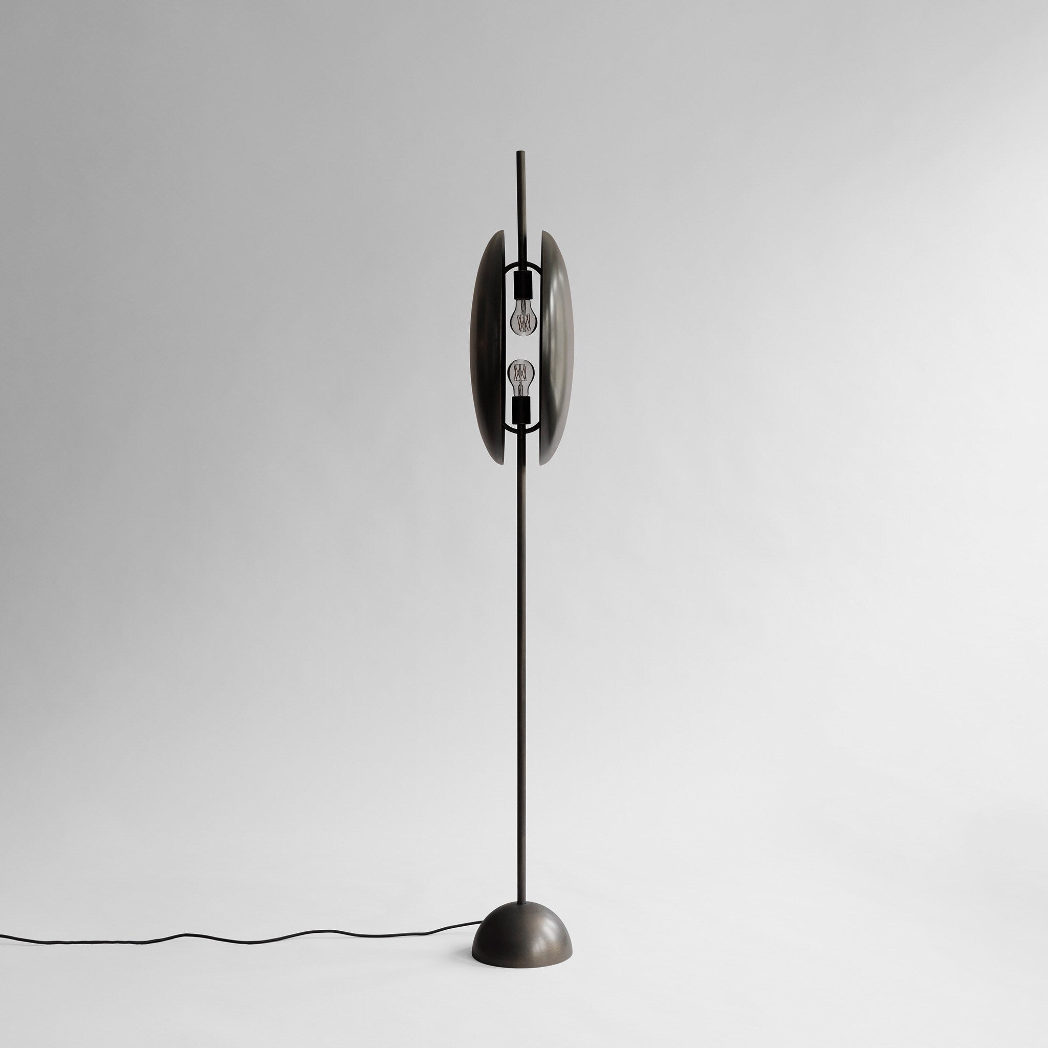 101 Copenhagen - Totem Floor Lamp - Bronze - Floor Lamp