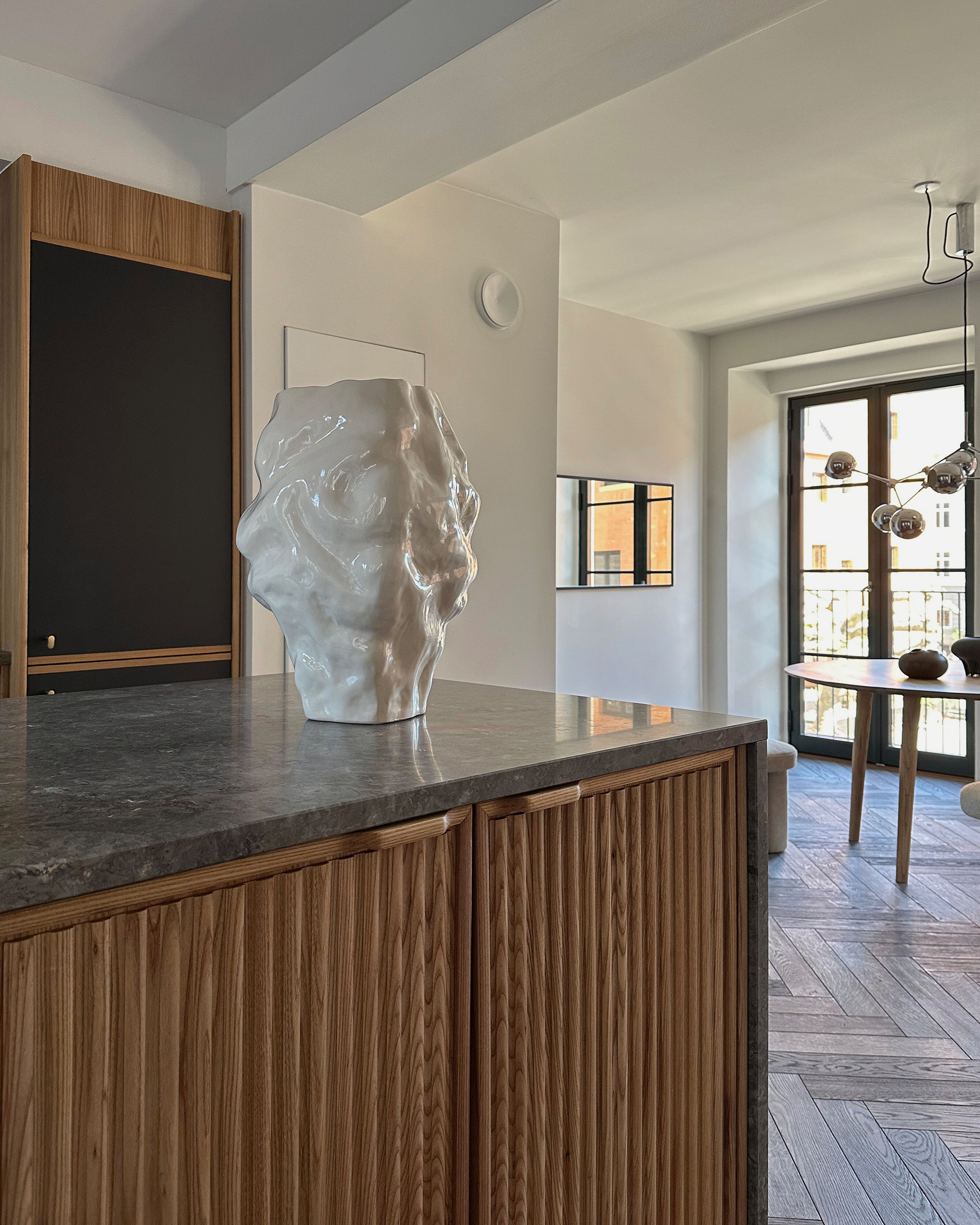 101 Copenhagen - Katachi Vase, Big - High Glaze Birch - Vase