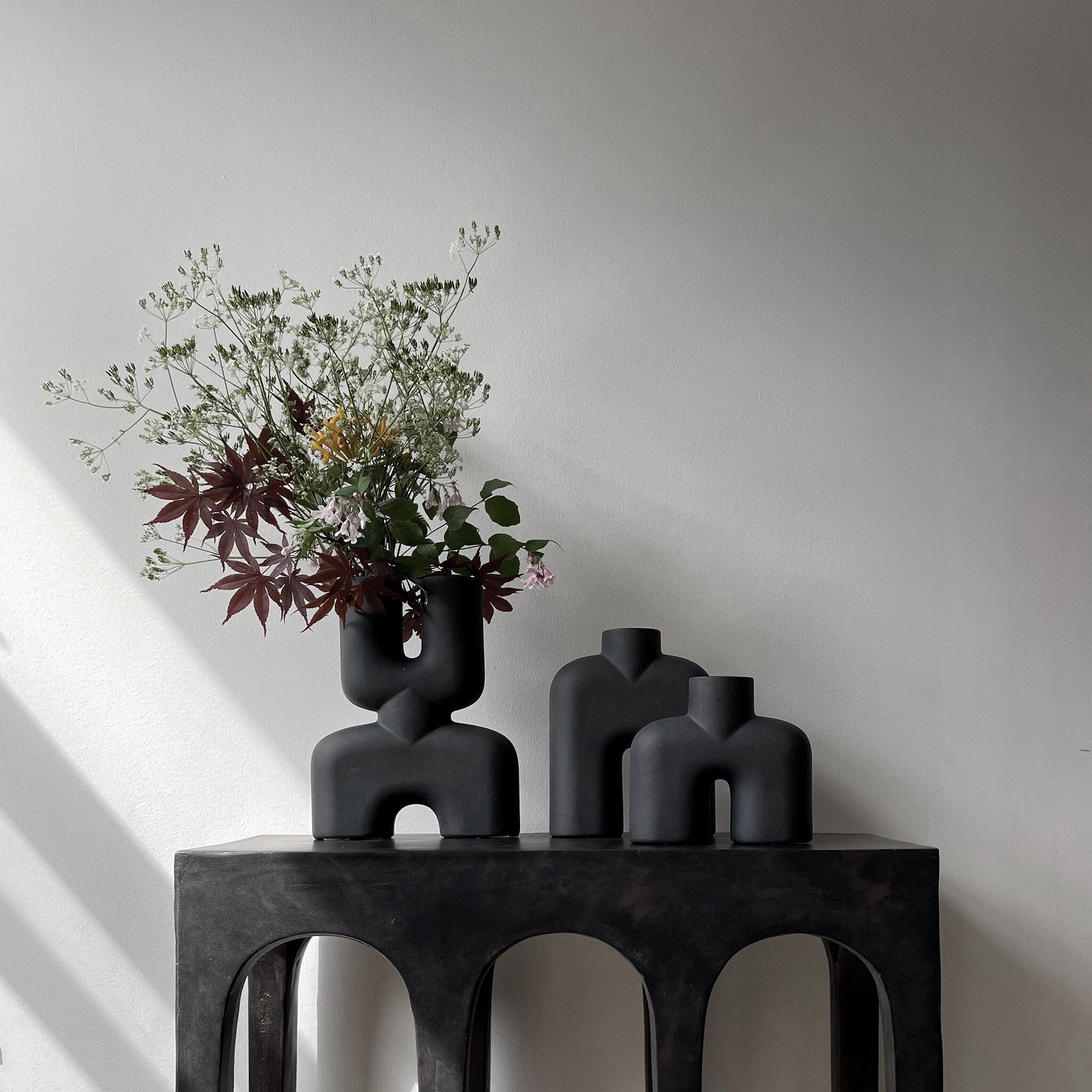Cobra Vase Double, Mini - Coffee | Ceramic | 101 Copenhagen