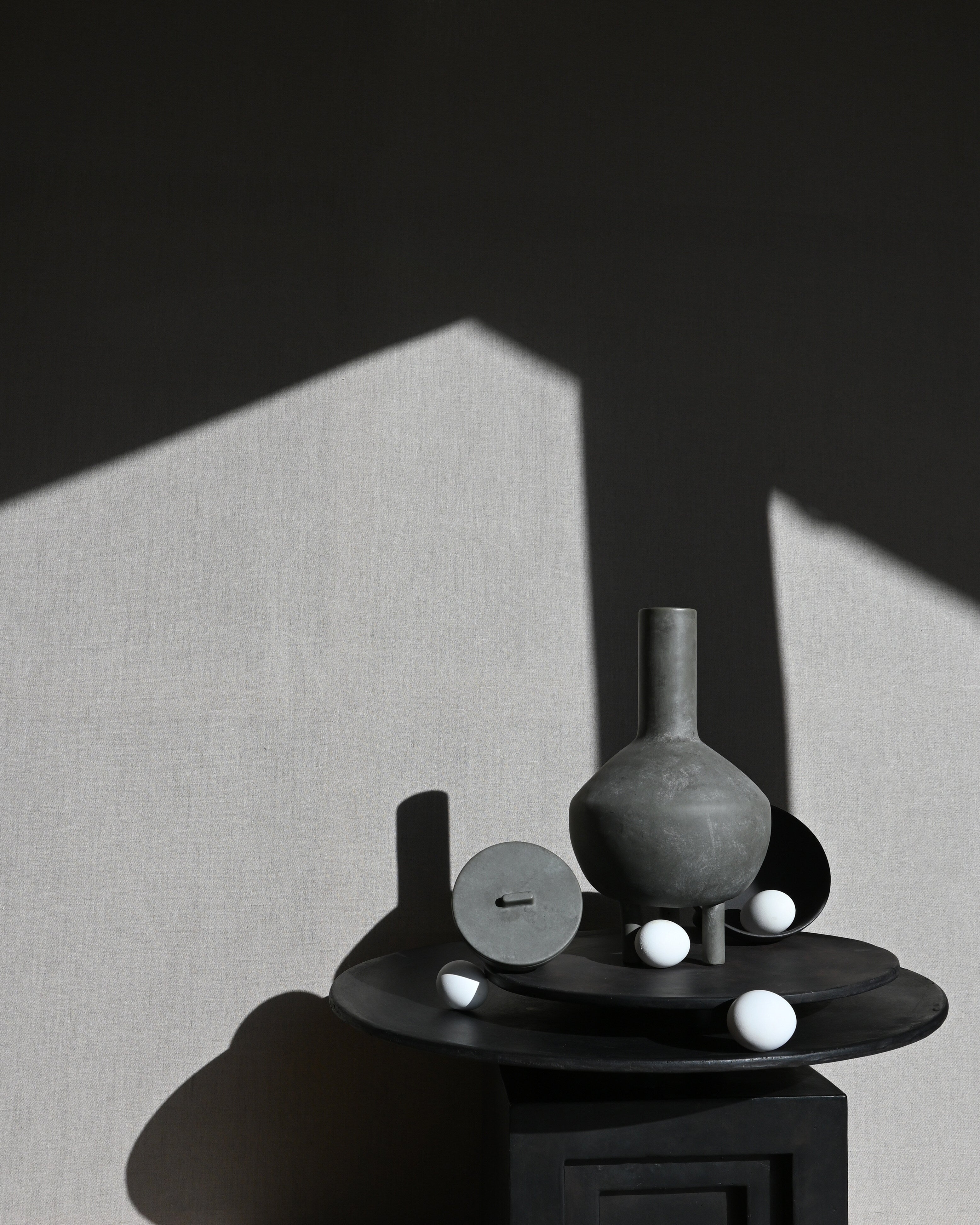 101 Copenhagen - Duck Vase, Fat - Dark Grey - Vase