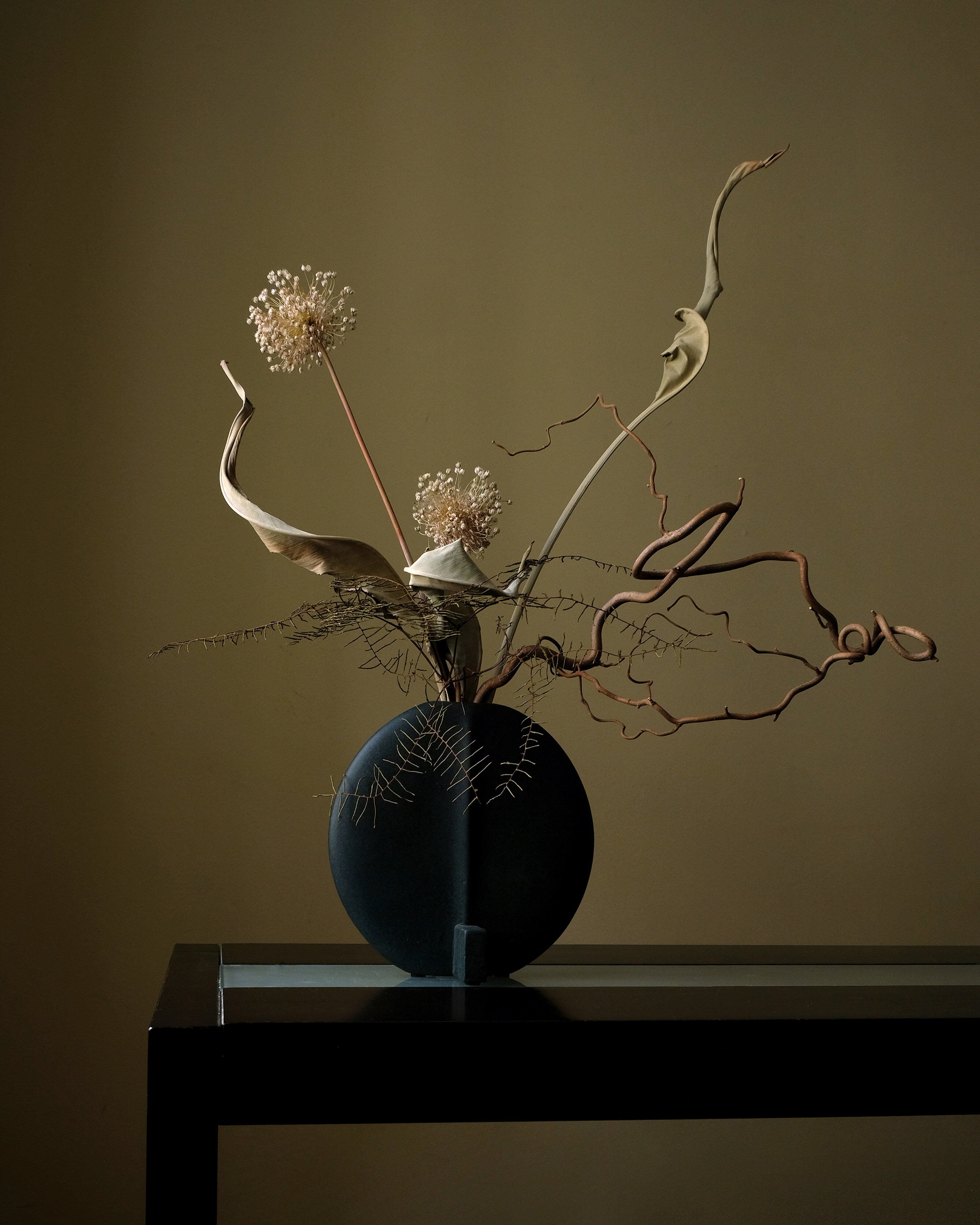 101 Copenhagen - Guggenheim Vase, Petit - Black - Vase