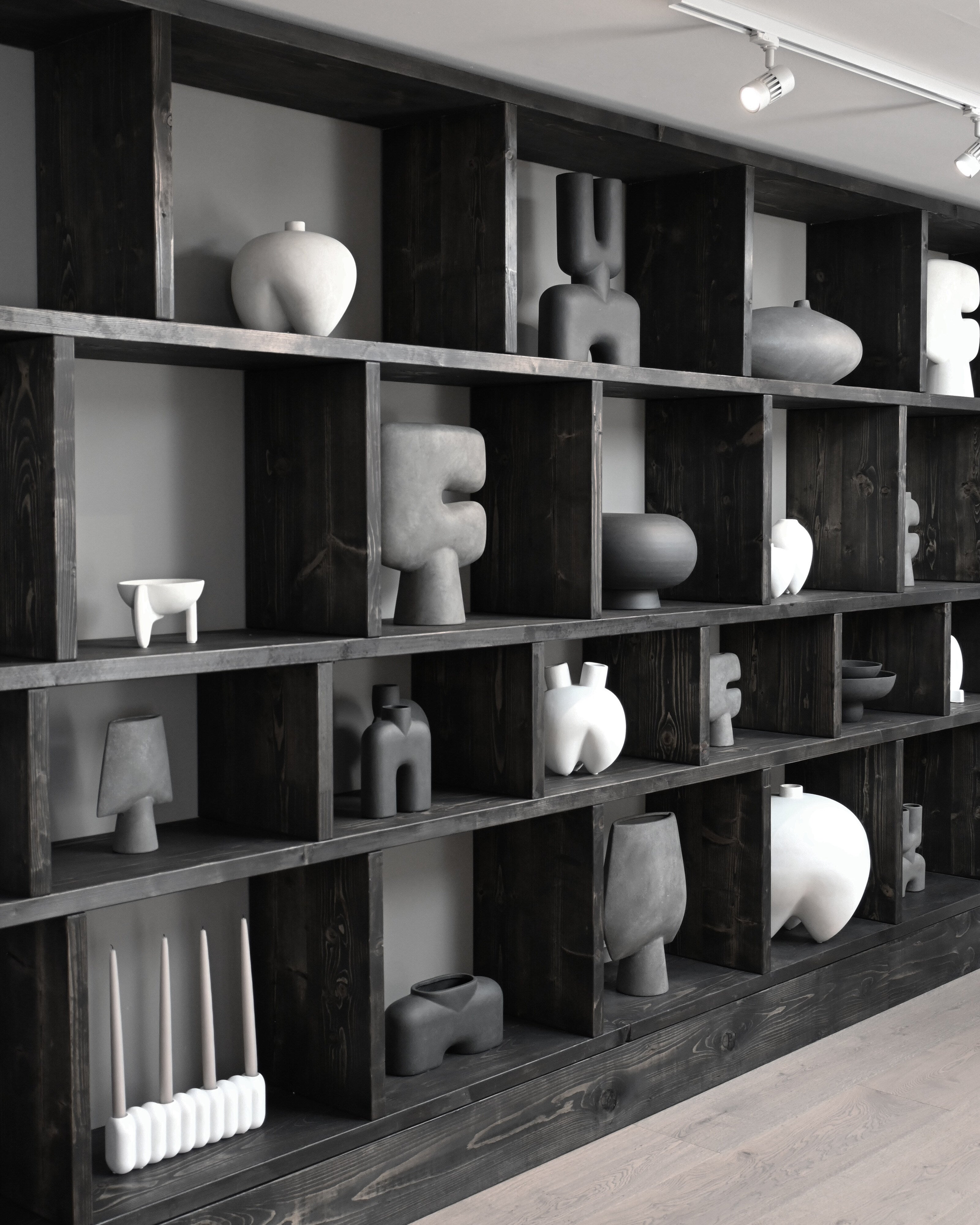 101 Copenhagen - Tribal Vase, Big - Dark Grey - Vase