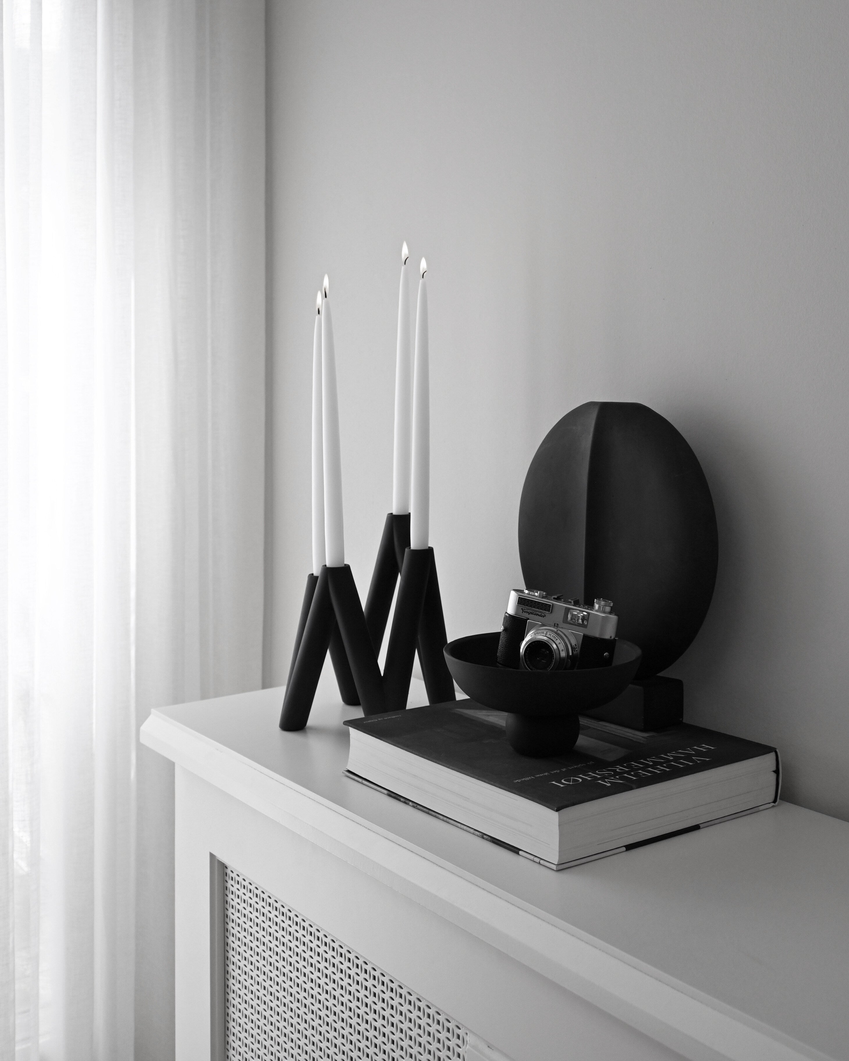 101 Copenhagen - W Candle Holder - Black - Candle Holder