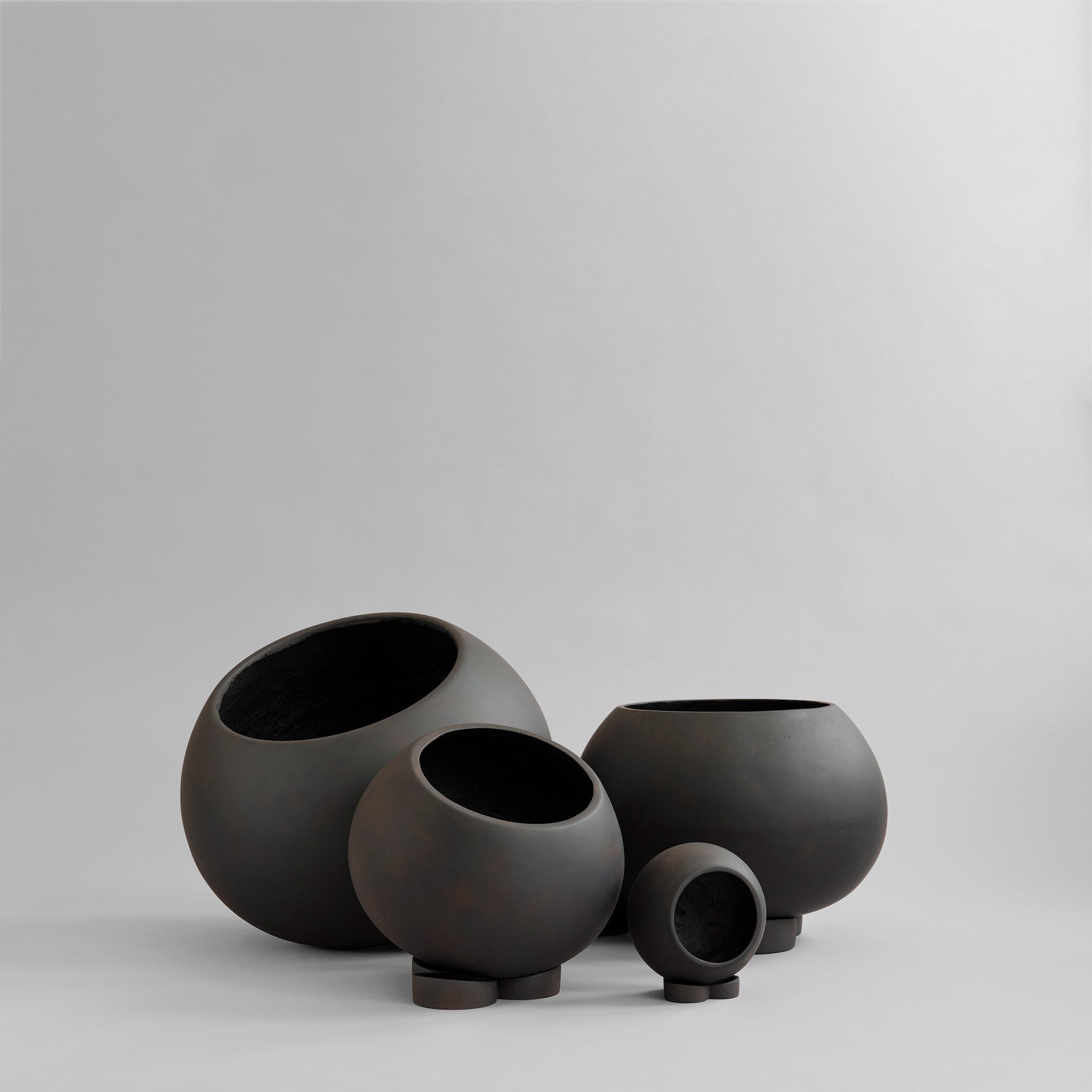 101 Copenhagen - Urchin Plant Pot, Petit - Coffee - Plant Pot