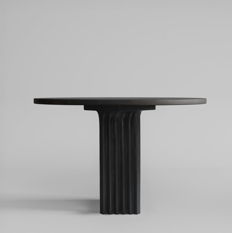 Arc Dining Table, Ø120 - Coffee Black Oak