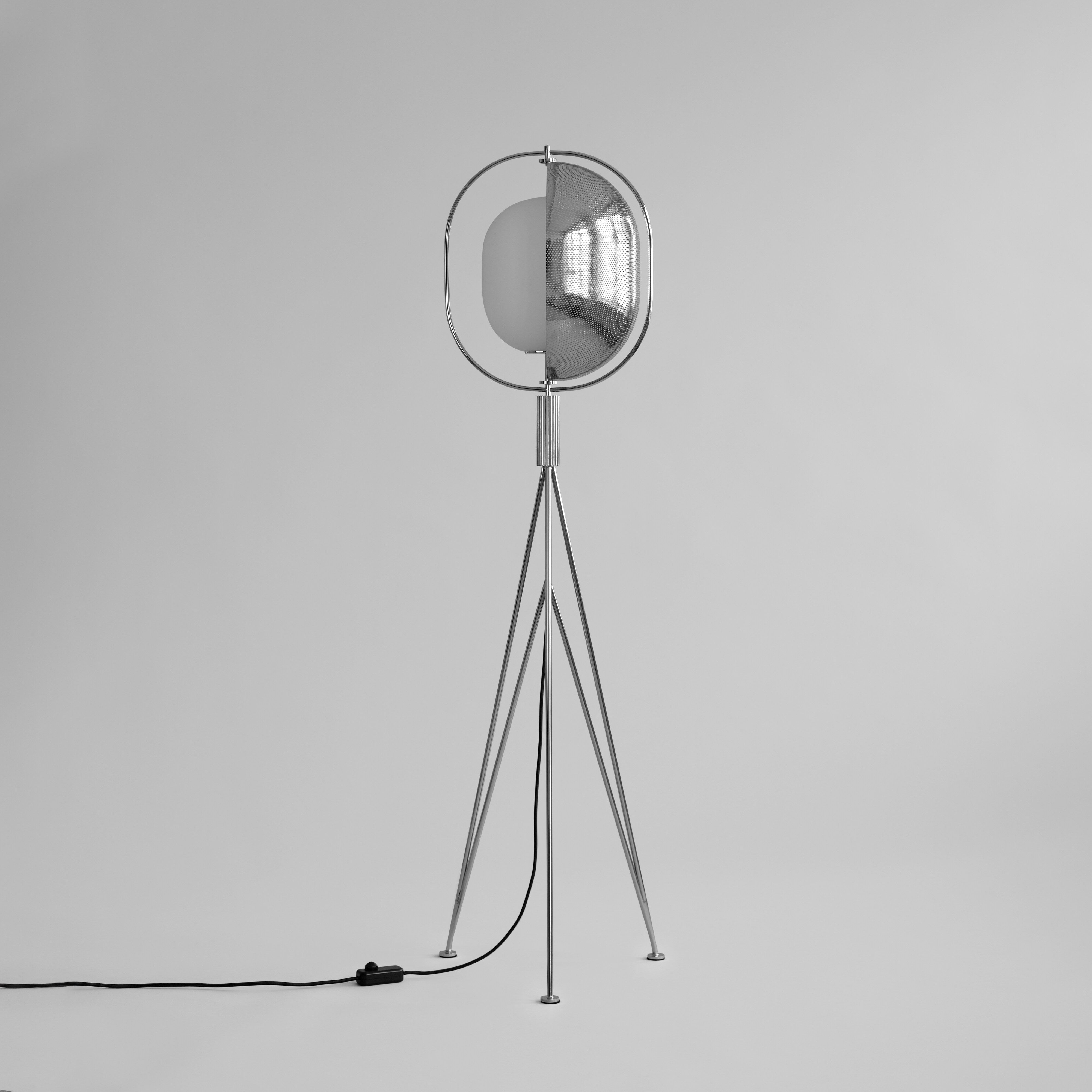 101 Copenhagen - Pearl Floor Lamp - Chrome - Floor Lamp