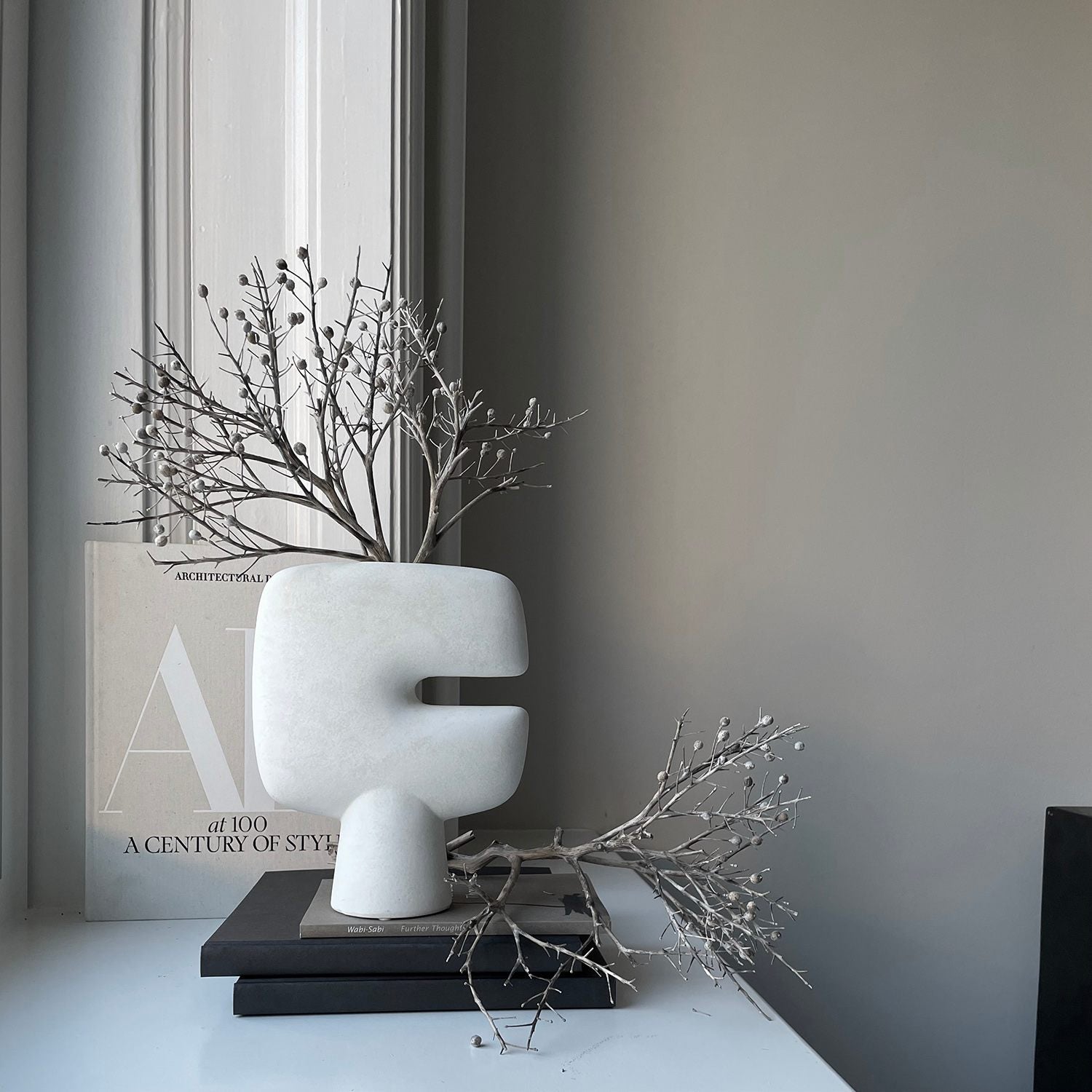 101 Copenhagen - Tribal Vase, Mini - Bone White - Vase
