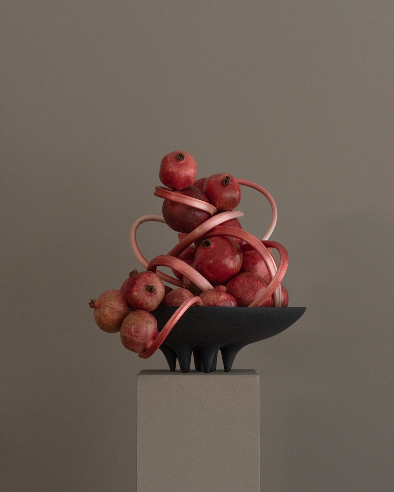 101 Copenhagen - Medusa Tray, Big - Coffee - Tray