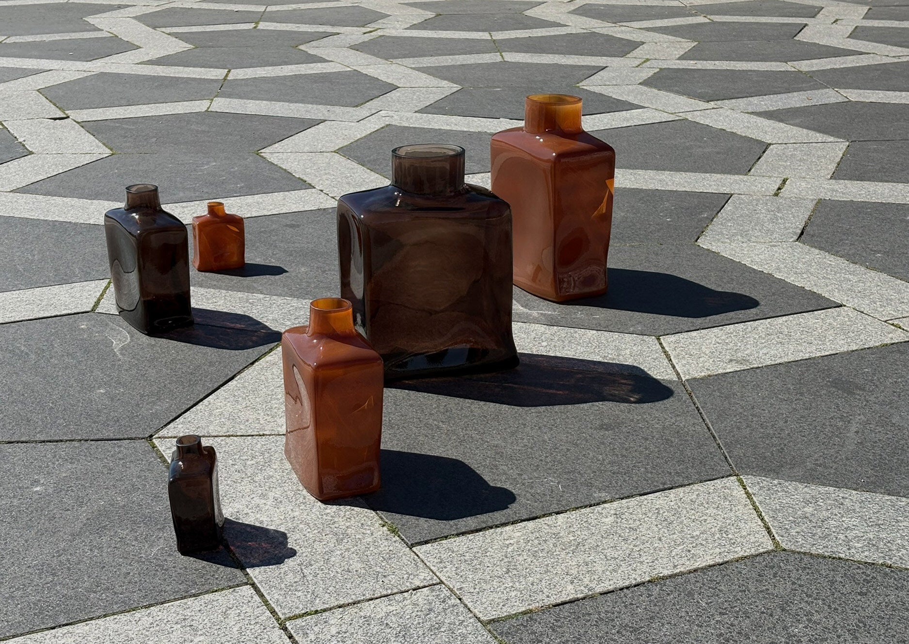 Shin Vase, Big - Smoked Forest