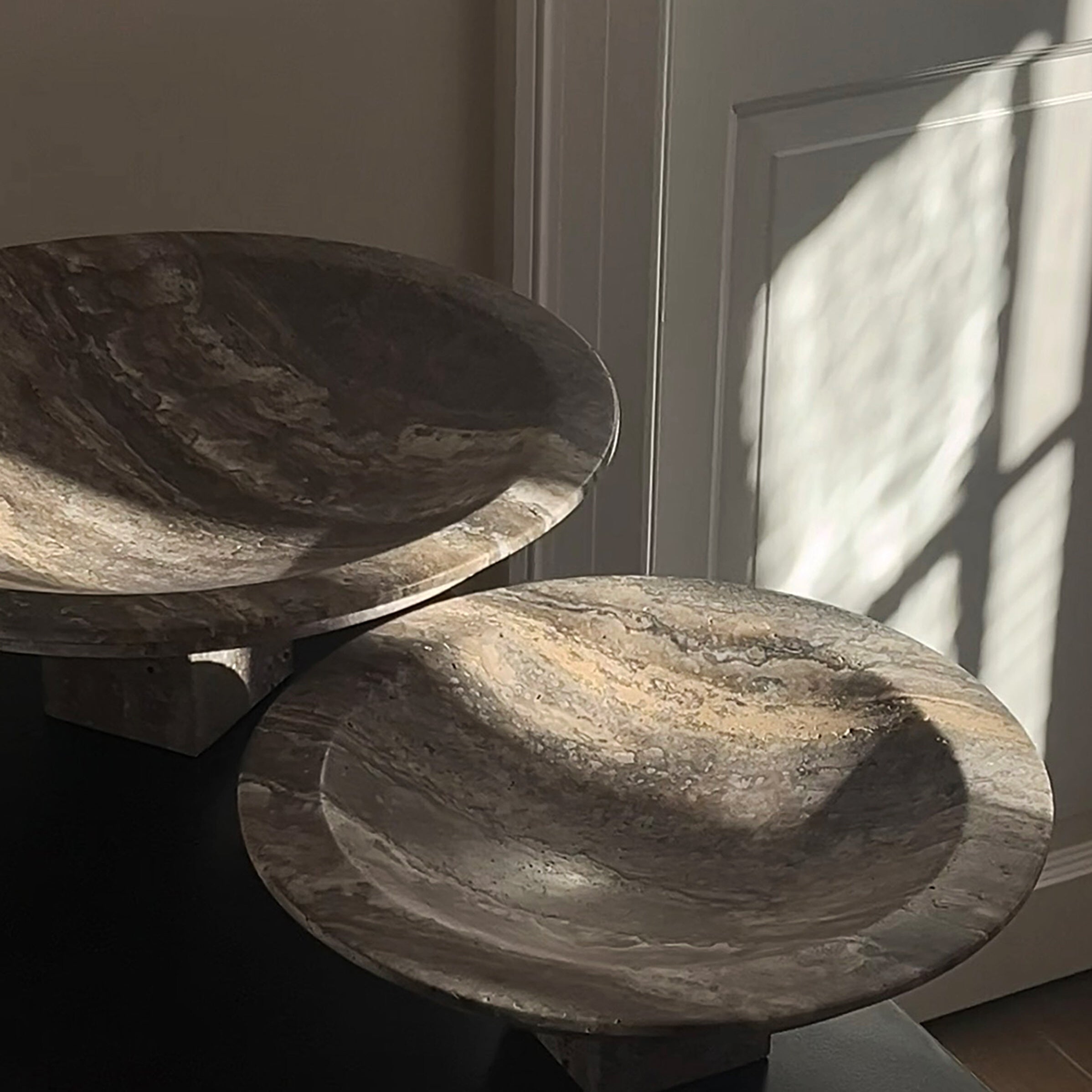 Sori Tray, Mini - Silver Travertine