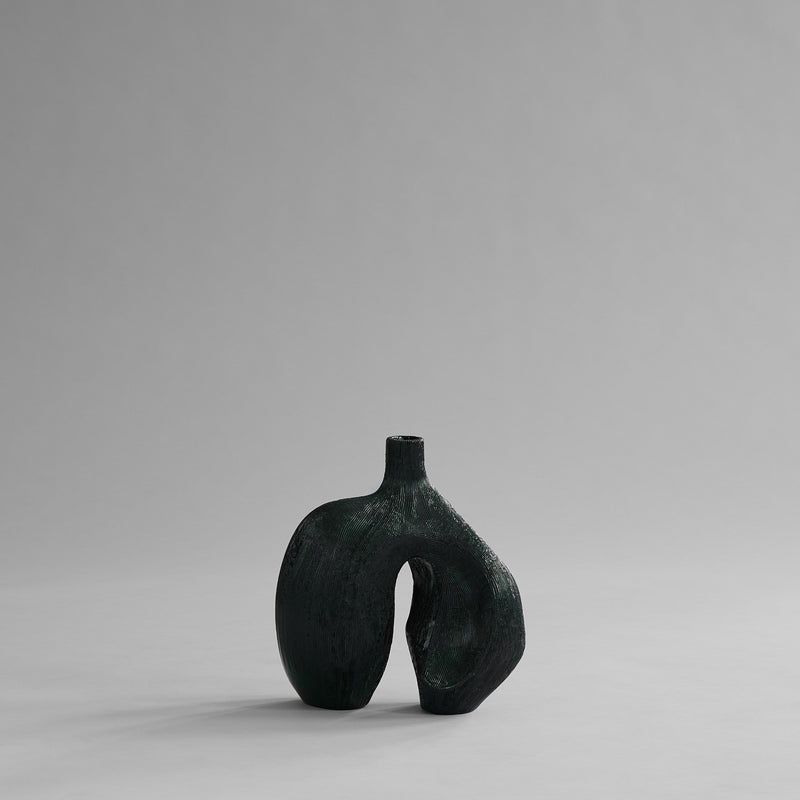 101 Copenhagen - Ni Vase, Mini - Carved Dark Green - Vase