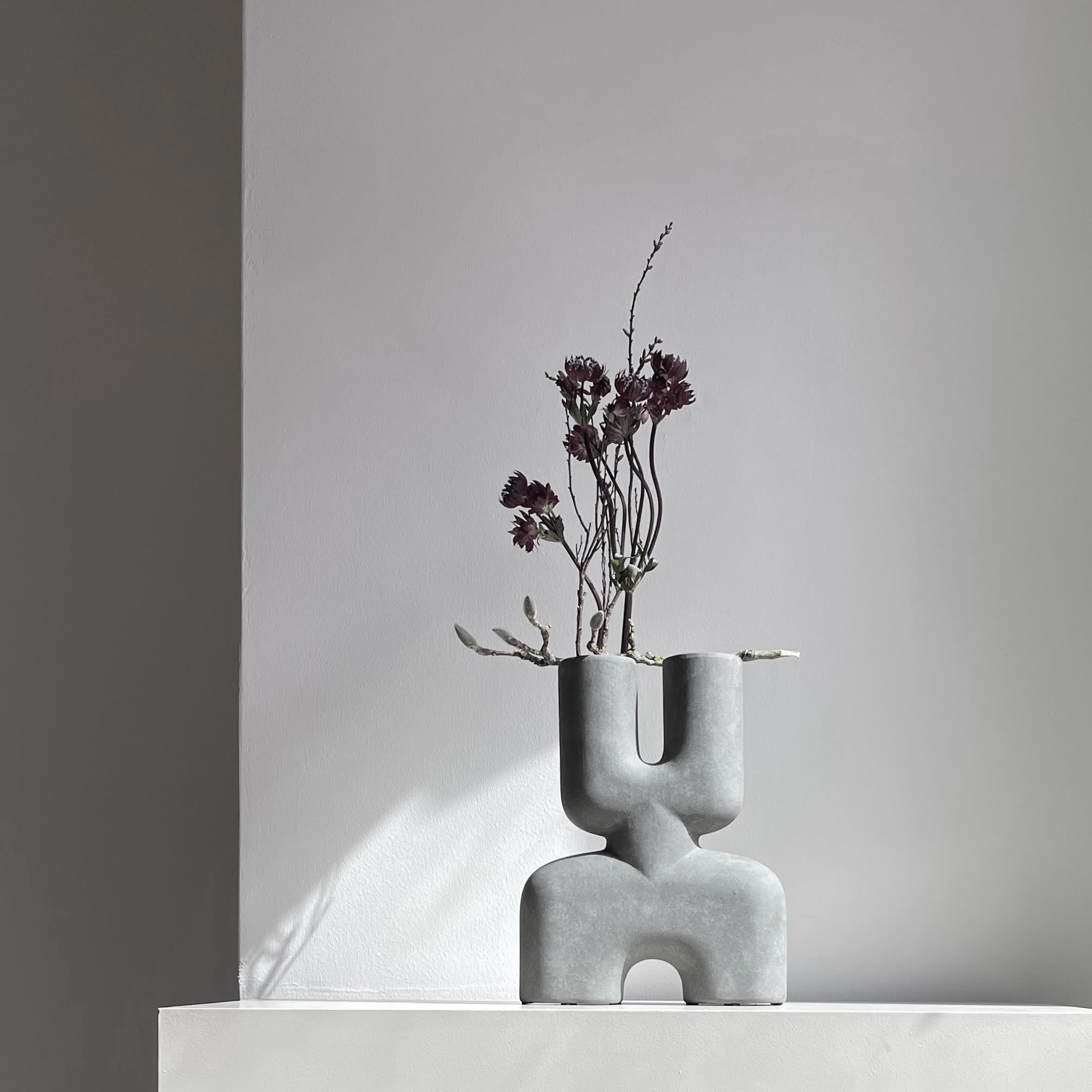 101 Copenhagen - Cobra Vase Double, Mini - Dark Grey - Vase