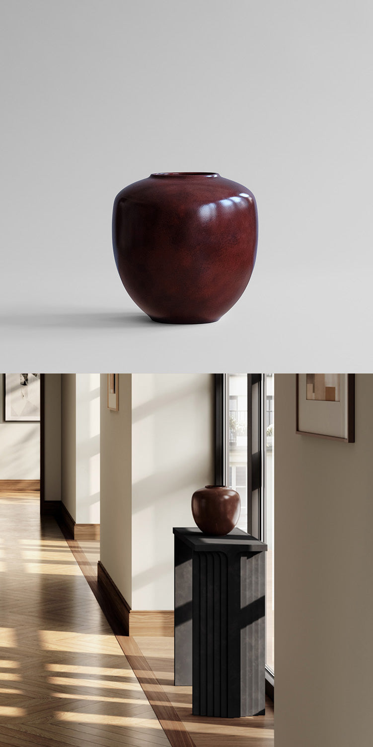 Medio Sunao Vase in a glossy Maroon