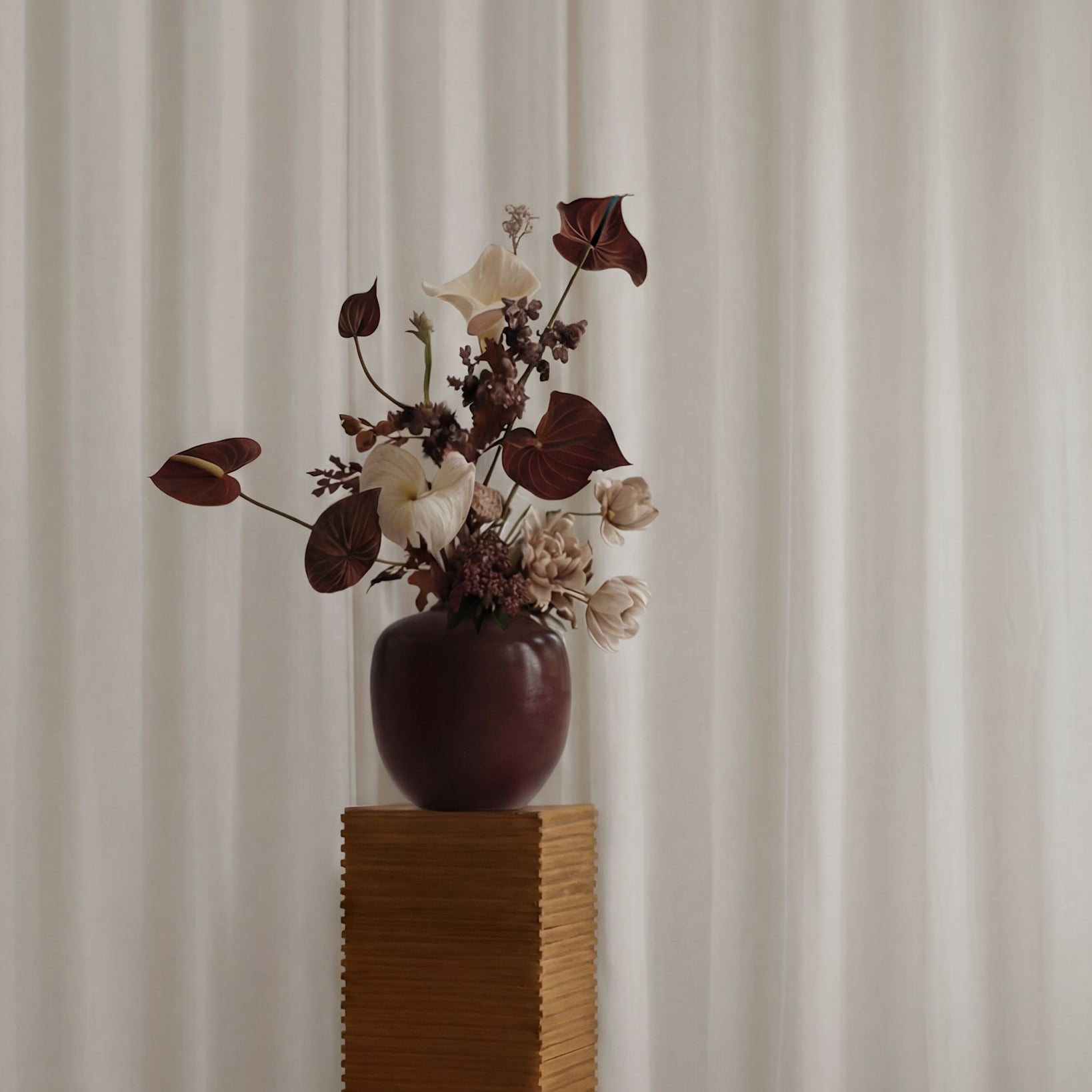 Sunao Vase, Mini - Maroon