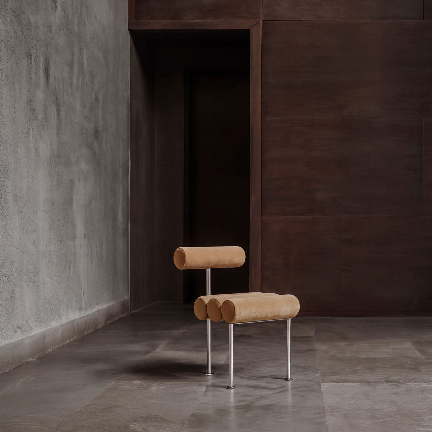 Hiro Dining chair in Desert a wool velvet 