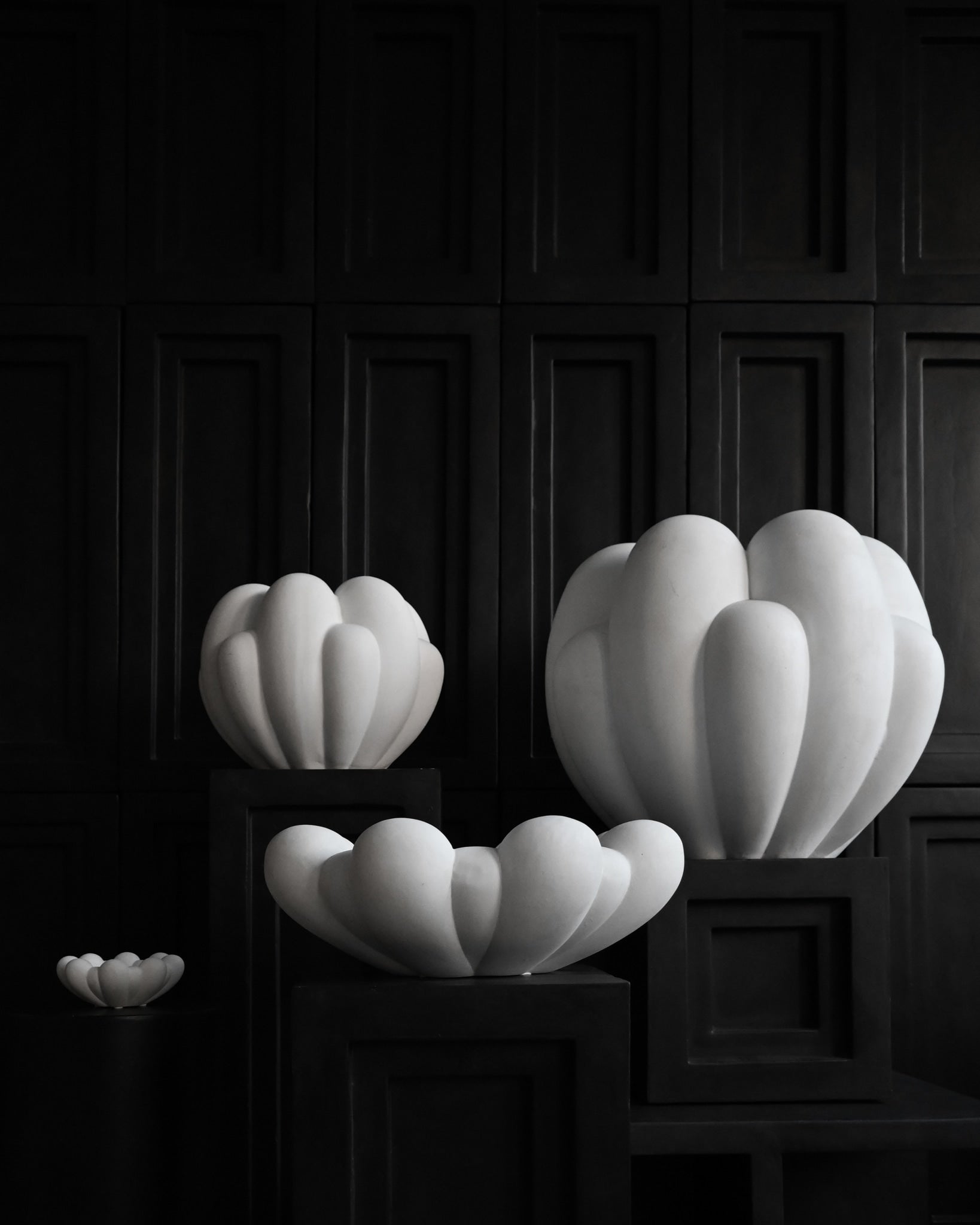 101 Copenhagen - Bloom Vase, Big - Bone White - Vase
