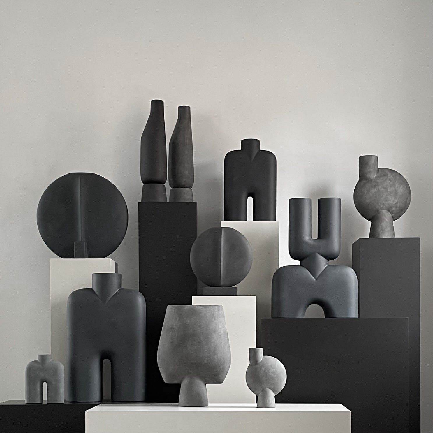 101 Copenhagen - Sphere Vase Tall - Coffee - Archive
