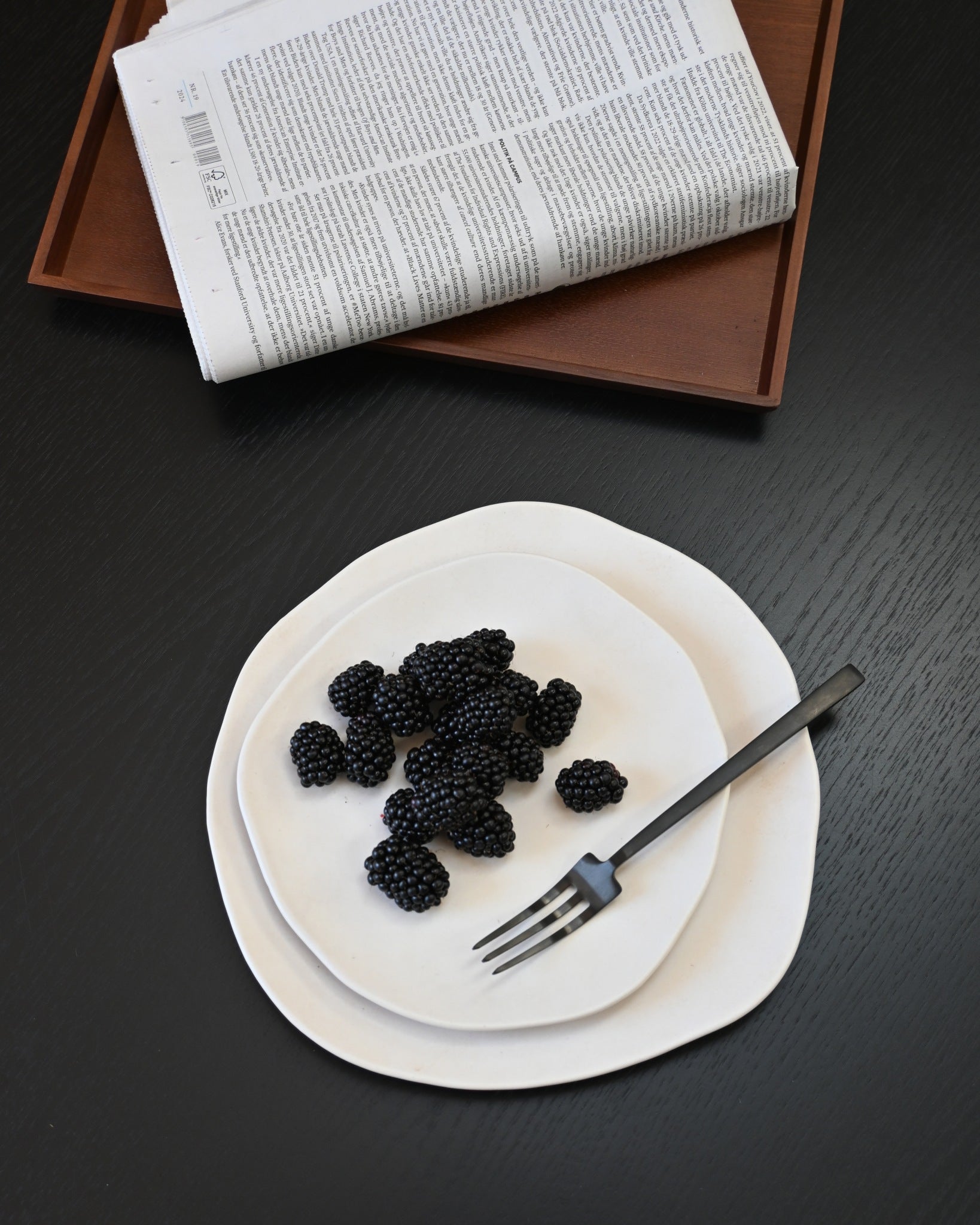 101 Copenhagen Native Lunch or Dessert Plate on dinner plate with berries and Kogei fork